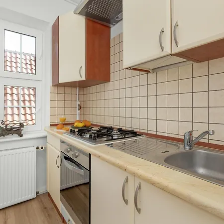 Heart Of Old Town By Yoca غدانسك